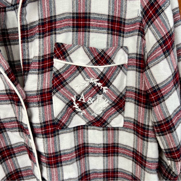 Abercrombie & Fitch PJ Top - Picture 3 of 4